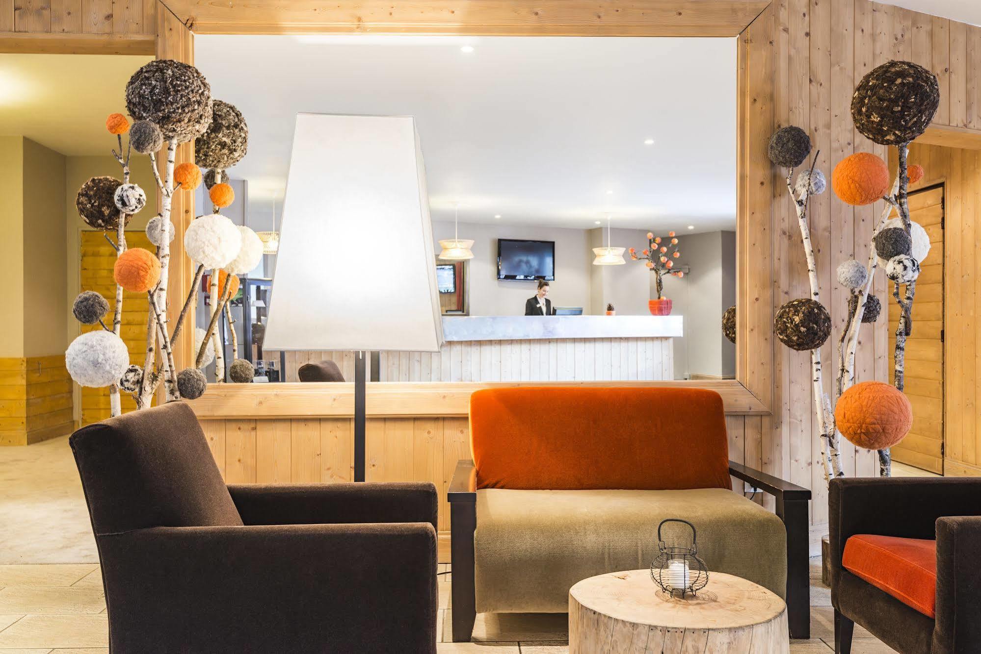 Hotel Les Bruyeres Les Menuires エクステリア 写真